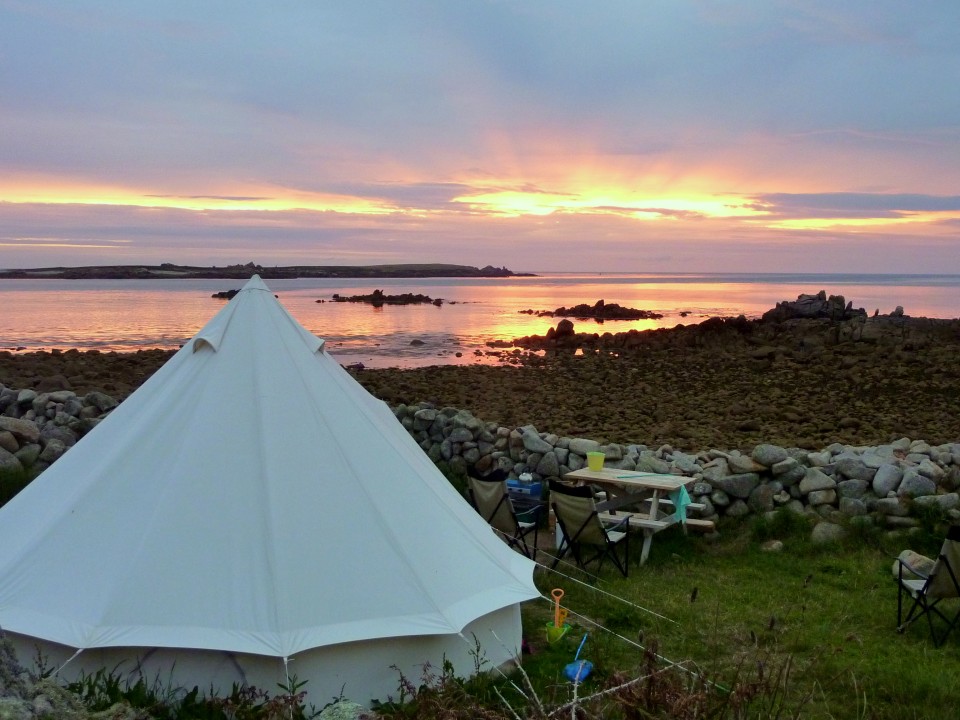 pitch up campsite